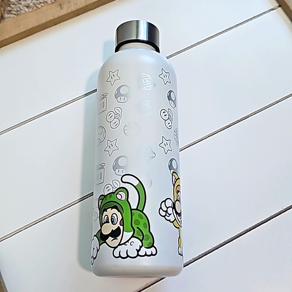 Super Mario 3D World Bowser's Fury Target Exclusive Metal Water Bottle Cat - Picture 3 of 8